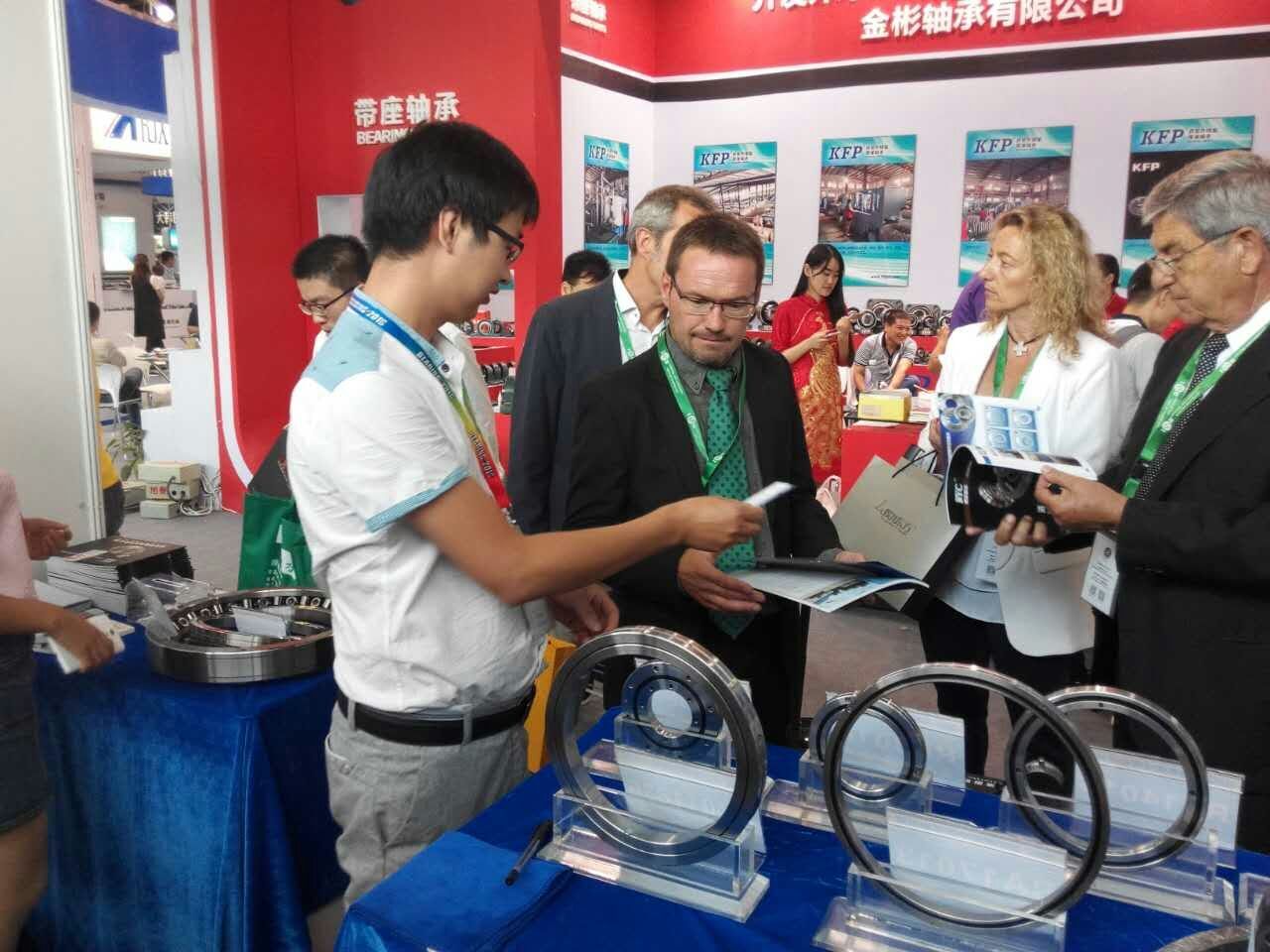 蕾丝视频下载污 蕾丝视频下载污