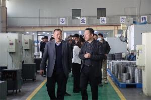 北京航空航天大學發動機研究院教授蒞臨蕾丝视频官网軸承考察交流